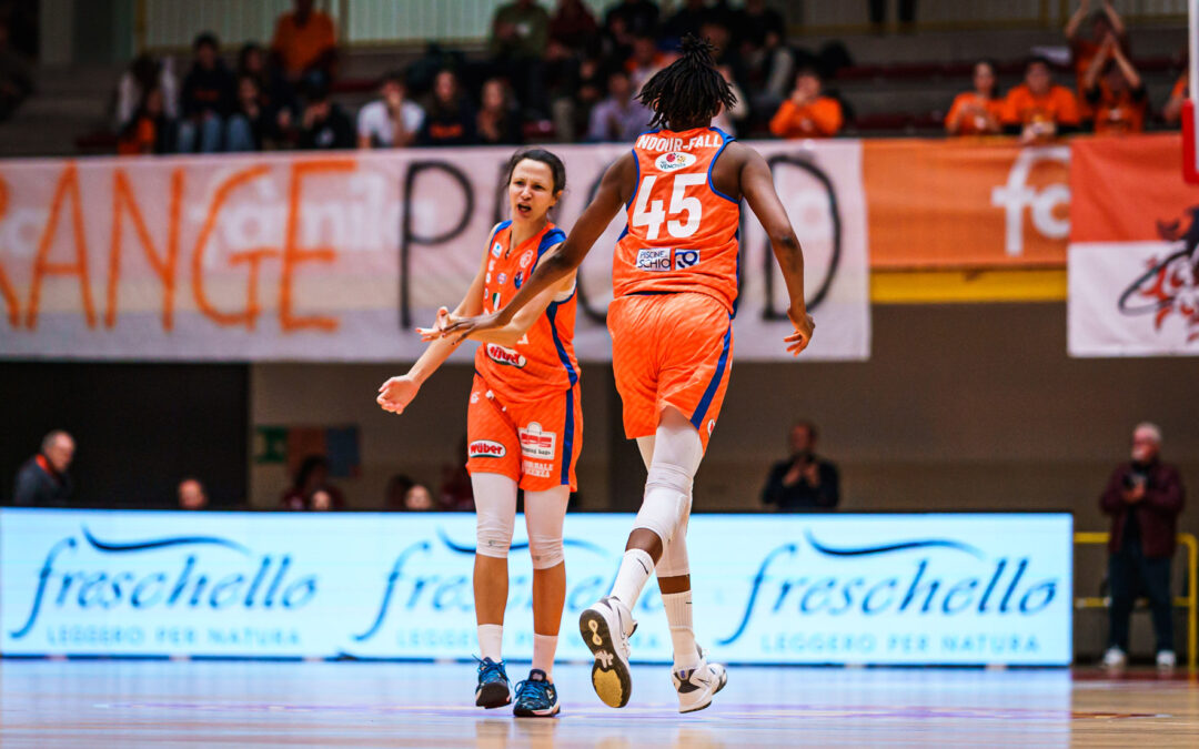 Schio travolge Campobasso 87-63 e vola in semifinale scudetto